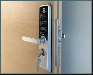  Elk Grove Village Locksmith Store Elk Grove Village, IL 847-227-6006 - 17-lock-installation